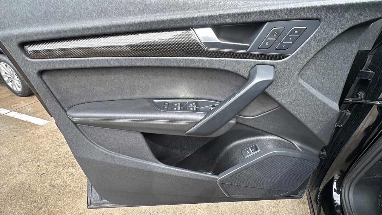 2022 Audi SQ5 Premium Plus  Selma TX