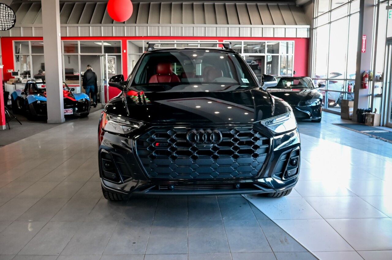 2022 Audi SQ5 Premium Plus