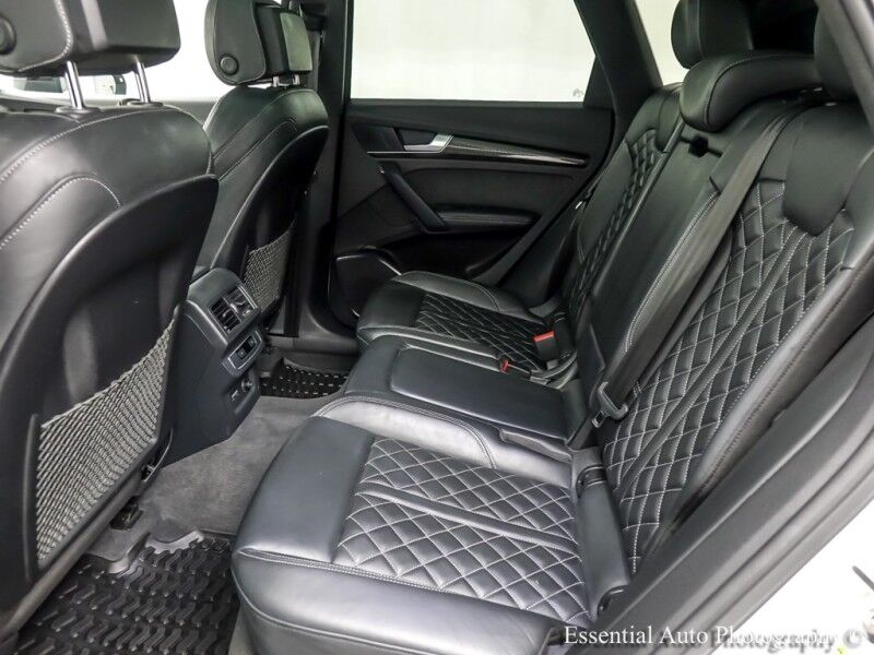 2022 Audi SQ5 Premium Plus Willowbrook IL