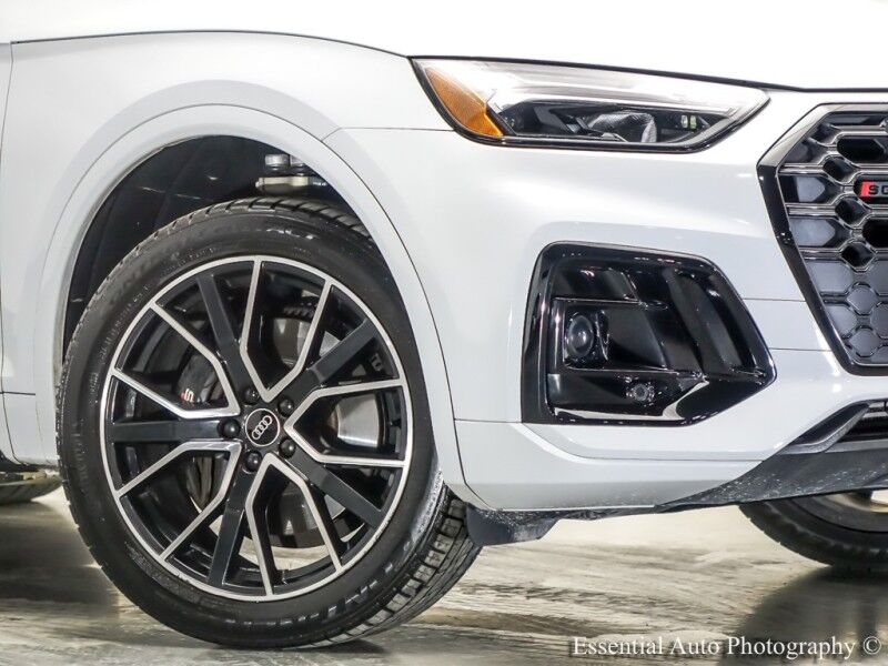 2022 Audi SQ5 Premium Plus