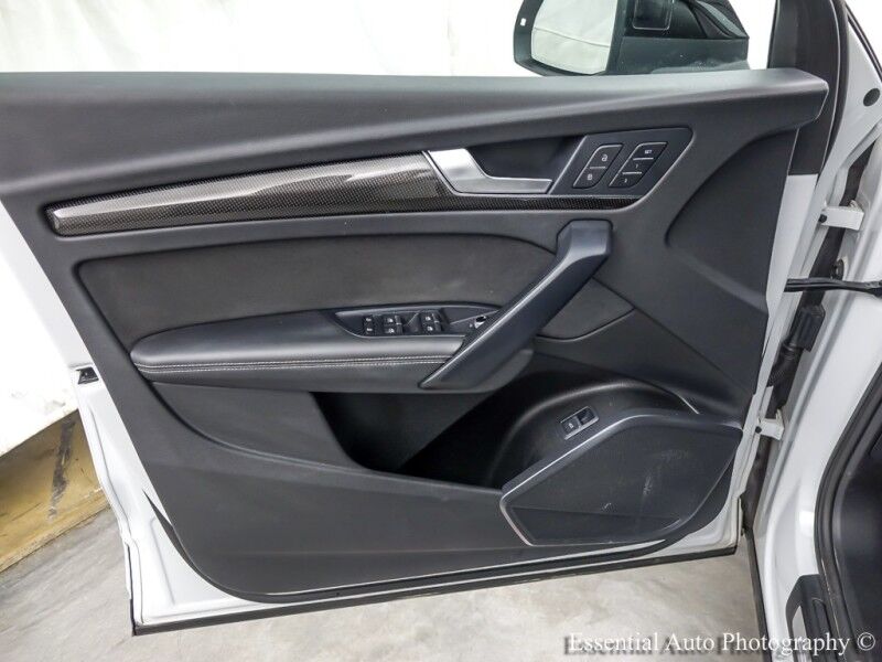 2022 Audi SQ5 Premium Plus Willowbrook IL