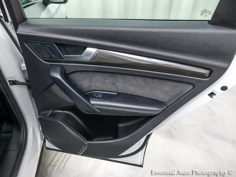 2022 Audi SQ5 Premium Plus Willowbrook IL