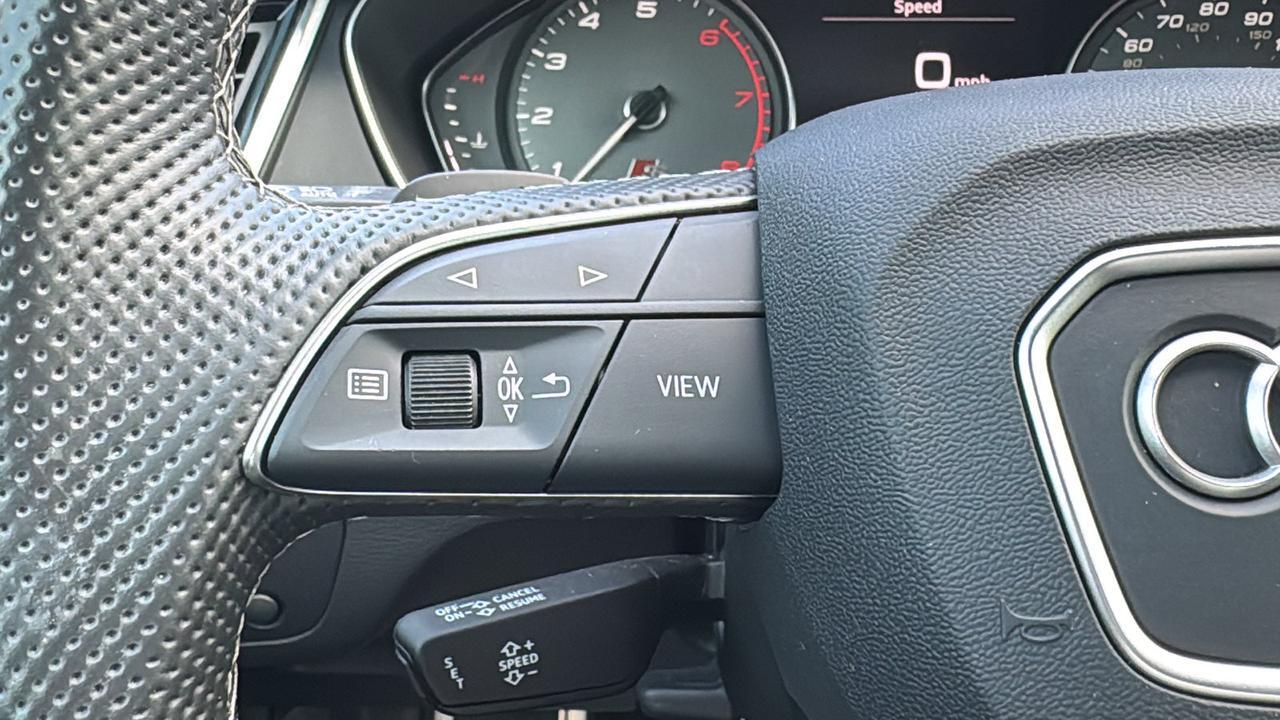 2022 Audi SQ5 Premium  Selma TX