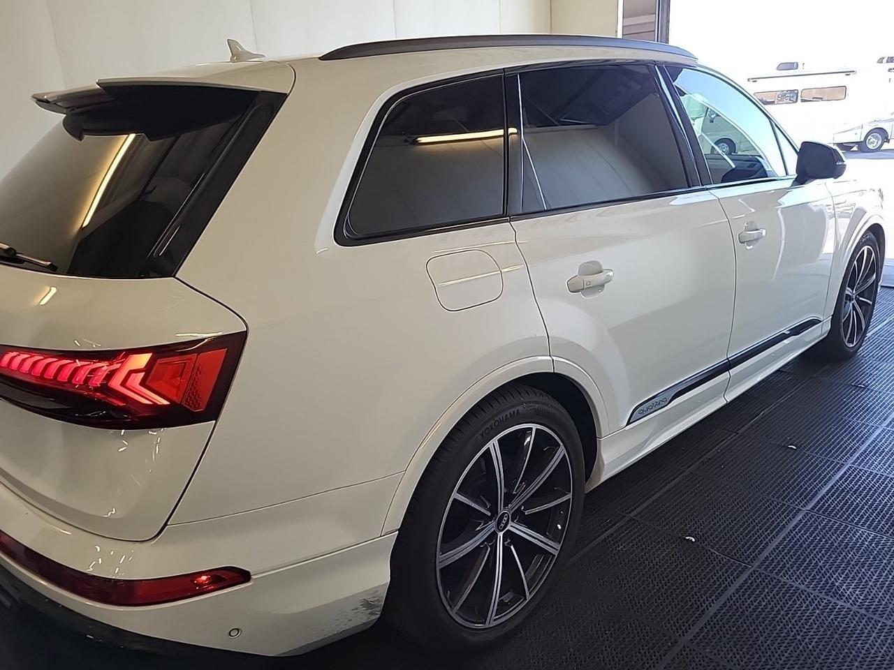 2022 Audi SQ7 Prestige Vented Seats Sport Exhaust quattro Portland OR