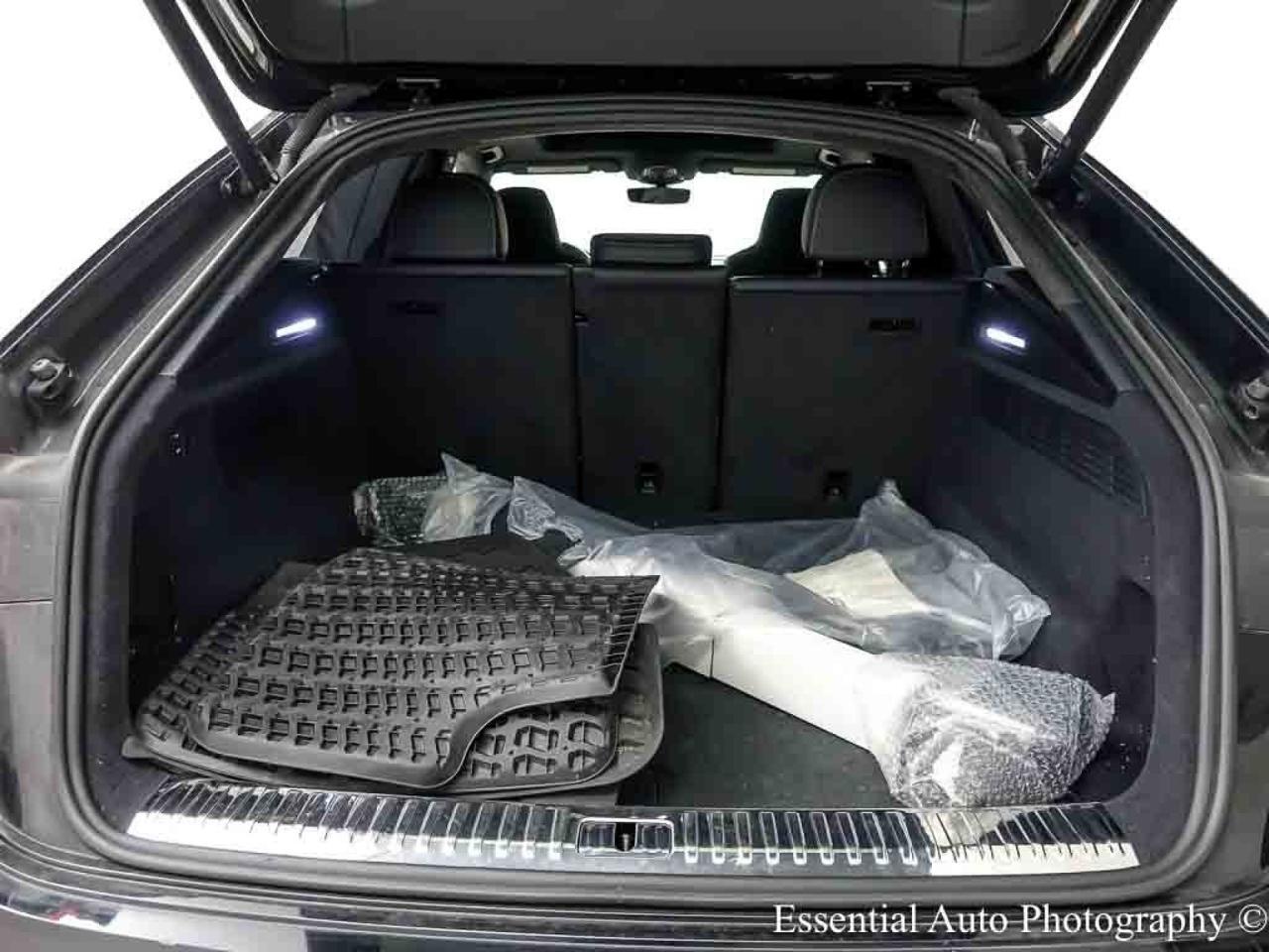 2022 Audi SQ8 Prestige Willowbrook IL