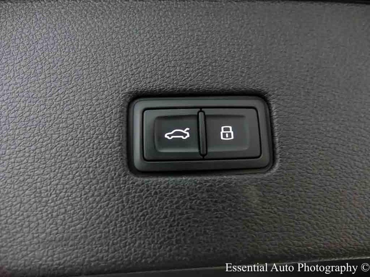 2022 Audi SQ8 Prestige Willowbrook IL