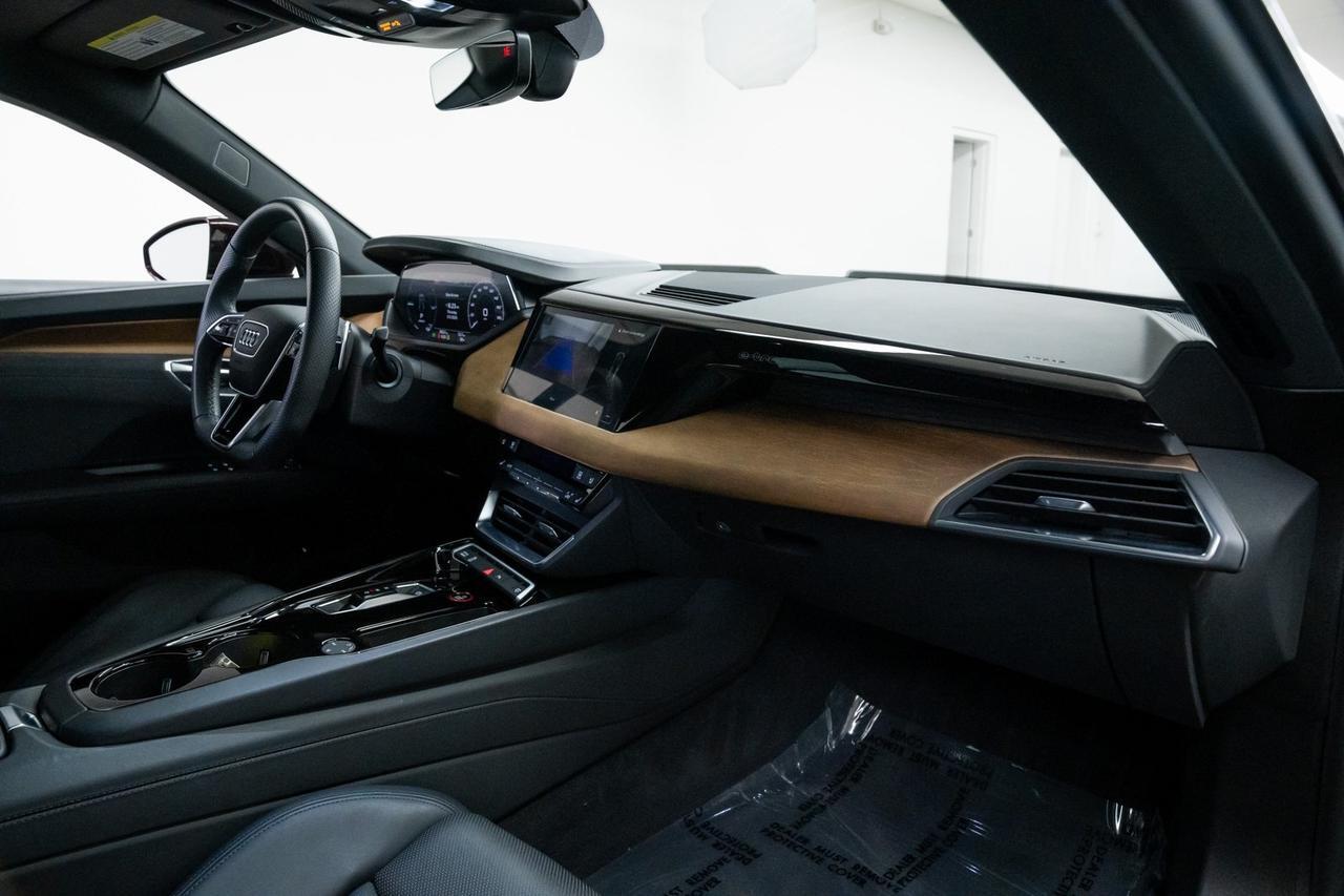 2022 Audi e-tron GT Premium Plus 1 Owner Performance Package Massage Seats Portland OR