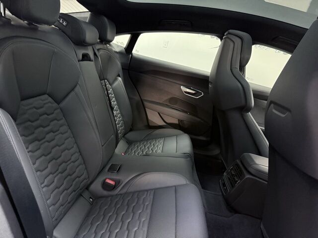 2022 Audi e-tron GT Premium Plus Dallas TX