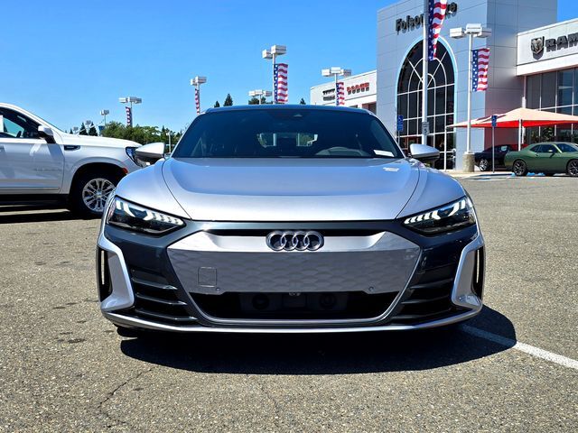2022 Audi e-tron GT Premium Plus