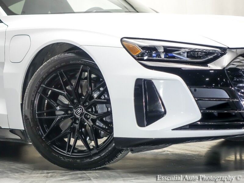 2022 Audi e-tron GT Premium Plus