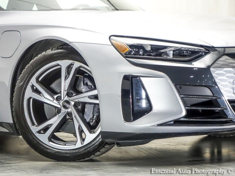 2022 Audi e-tron GT Premium Plus