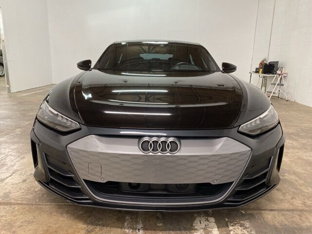 2022 Audi e-tron GT Premium Plus quattro
