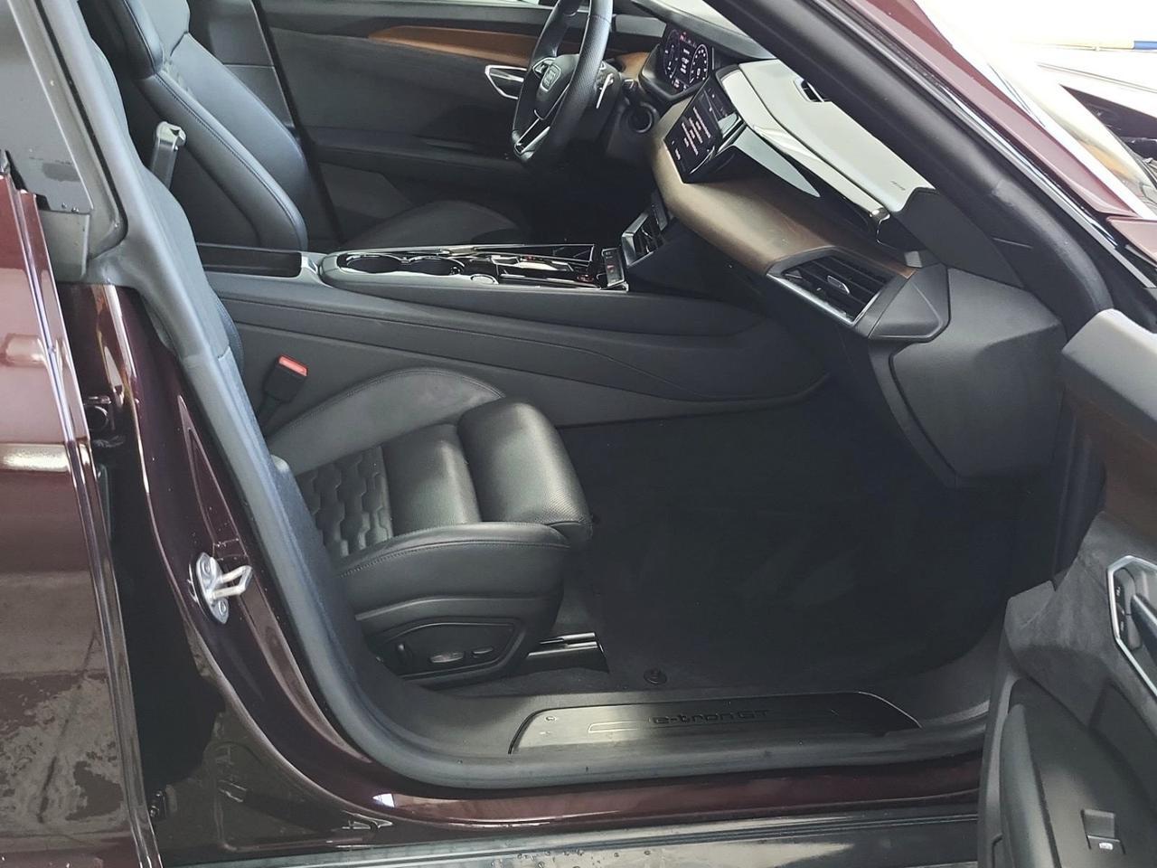 2022 Audi e-tron GT Premium Plus quattro Performance Package Massage Seats Portland OR