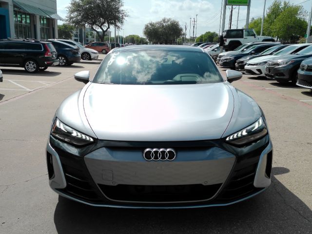 2022 Audi e-tron GT Premium Plus quattro