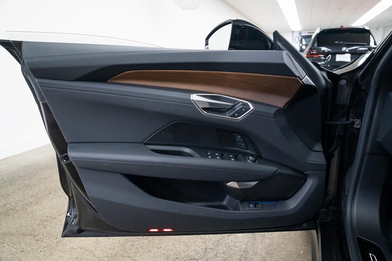 2022 Audi e-tron GT Prestige 1 Owner Adaptive Cruise Head-Up Display Portland OR