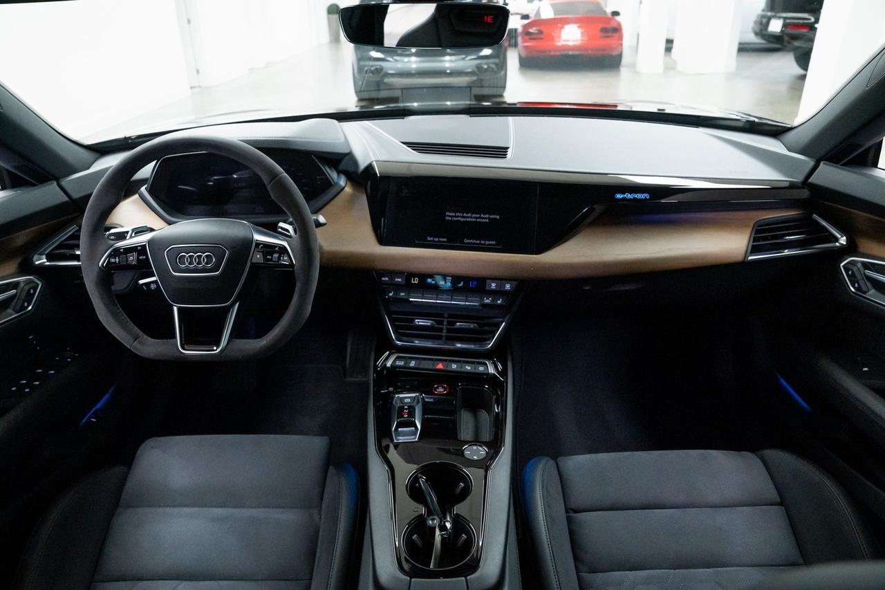 2022 Audi e-tron GT Prestige 1 Owner Adaptive Cruise Head-Up Display Portland OR