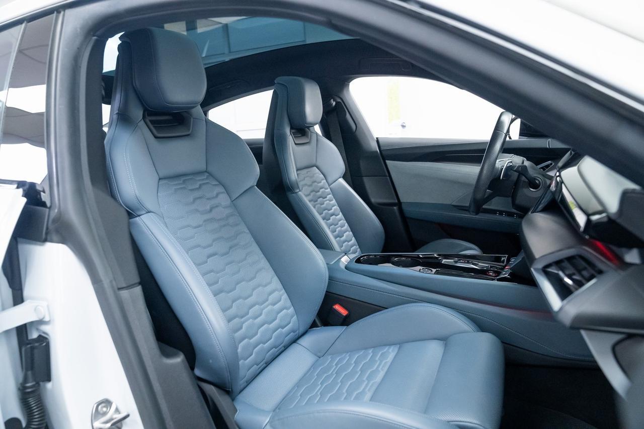 2022 Audi e-tron GT Prestige 1 Owner Performance Package Bang &amp; Olufsen Sound Portland OR