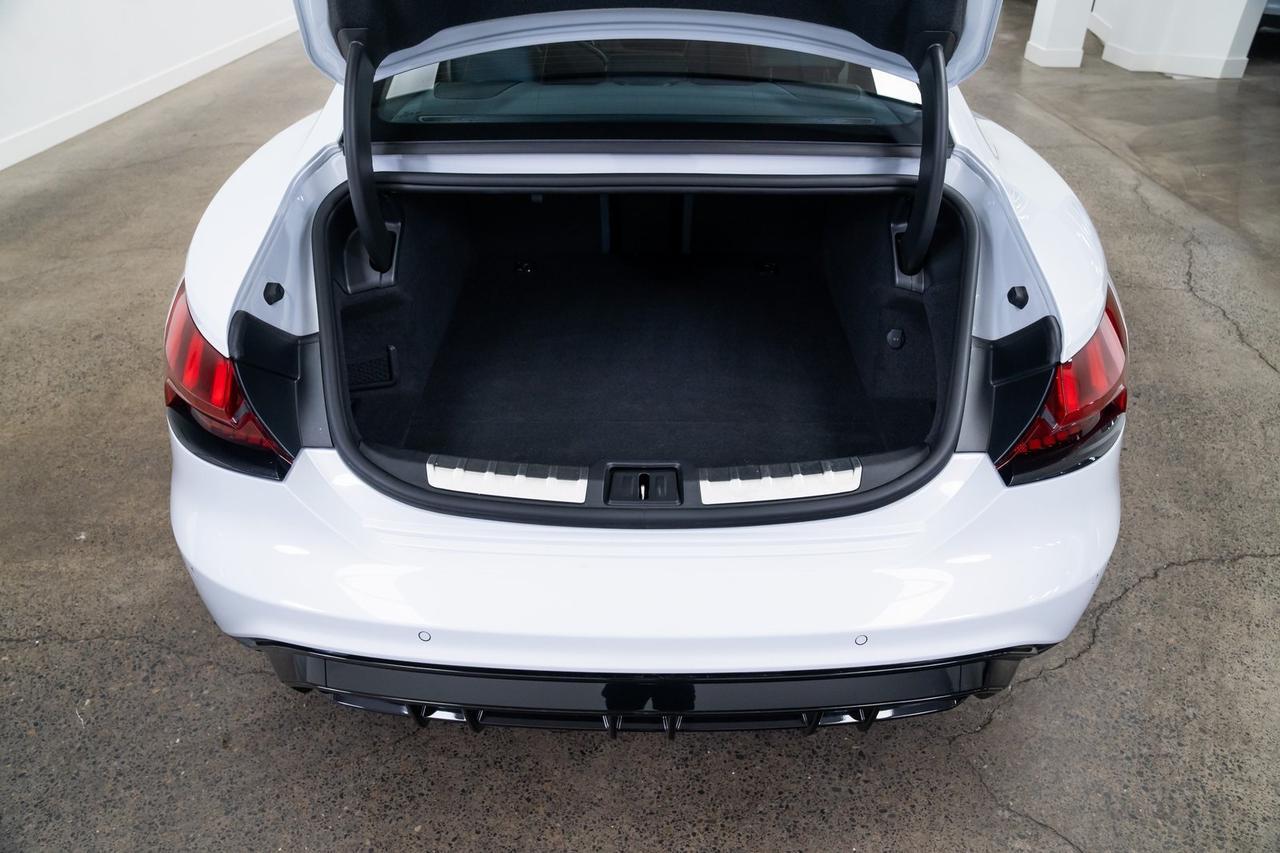 2022 Audi e-tron GT Prestige 1 Owner Performance Package Bang &amp; Olufsen Sound Portland OR