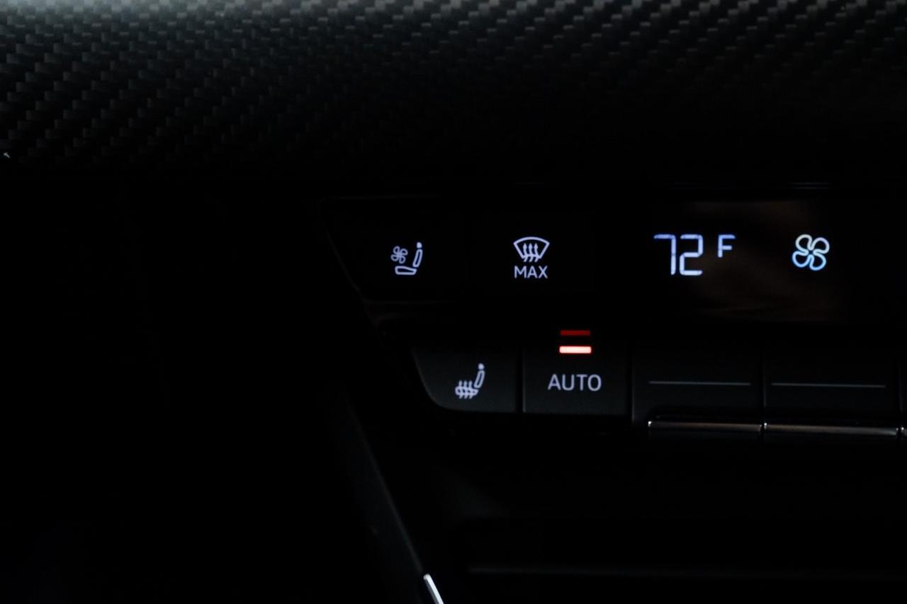 2022 Audi e-tron GT Prestige 1 Owner Performance Package Portland OR