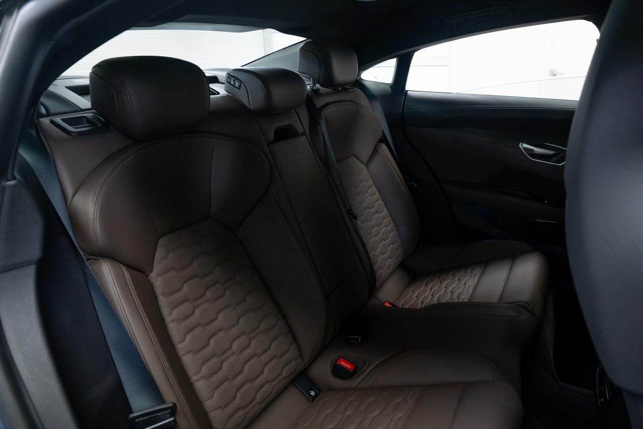2022 Audi e-tron GT Prestige 1 Owner Vented Seats Performance Package Portland OR