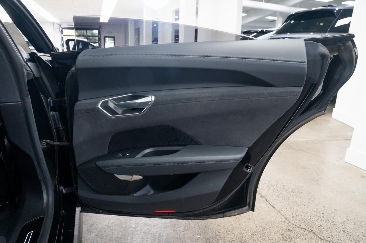 2022 Audi e-tron GT Prestige 1 Owner Vented Seats Performance Package Portland OR