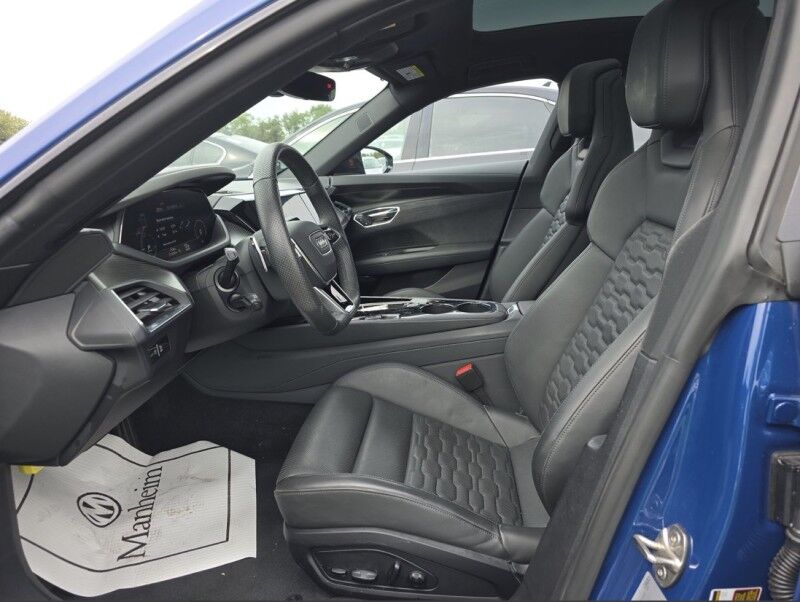 2022 Audi e-tron GT Prestige Willowbrook IL