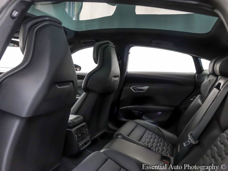 2022 Audi e-tron GT Prestige Willowbrook IL