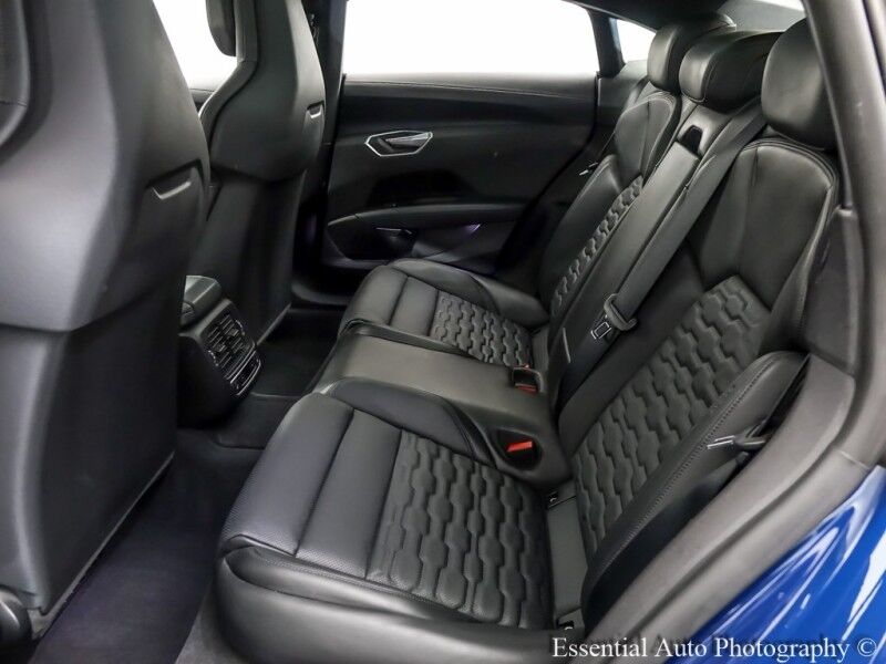 2022 Audi e-tron GT Prestige Willowbrook IL