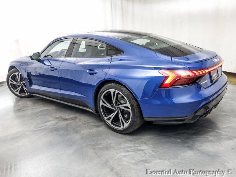 2022 Audi e-tron GT Prestige Willowbrook IL