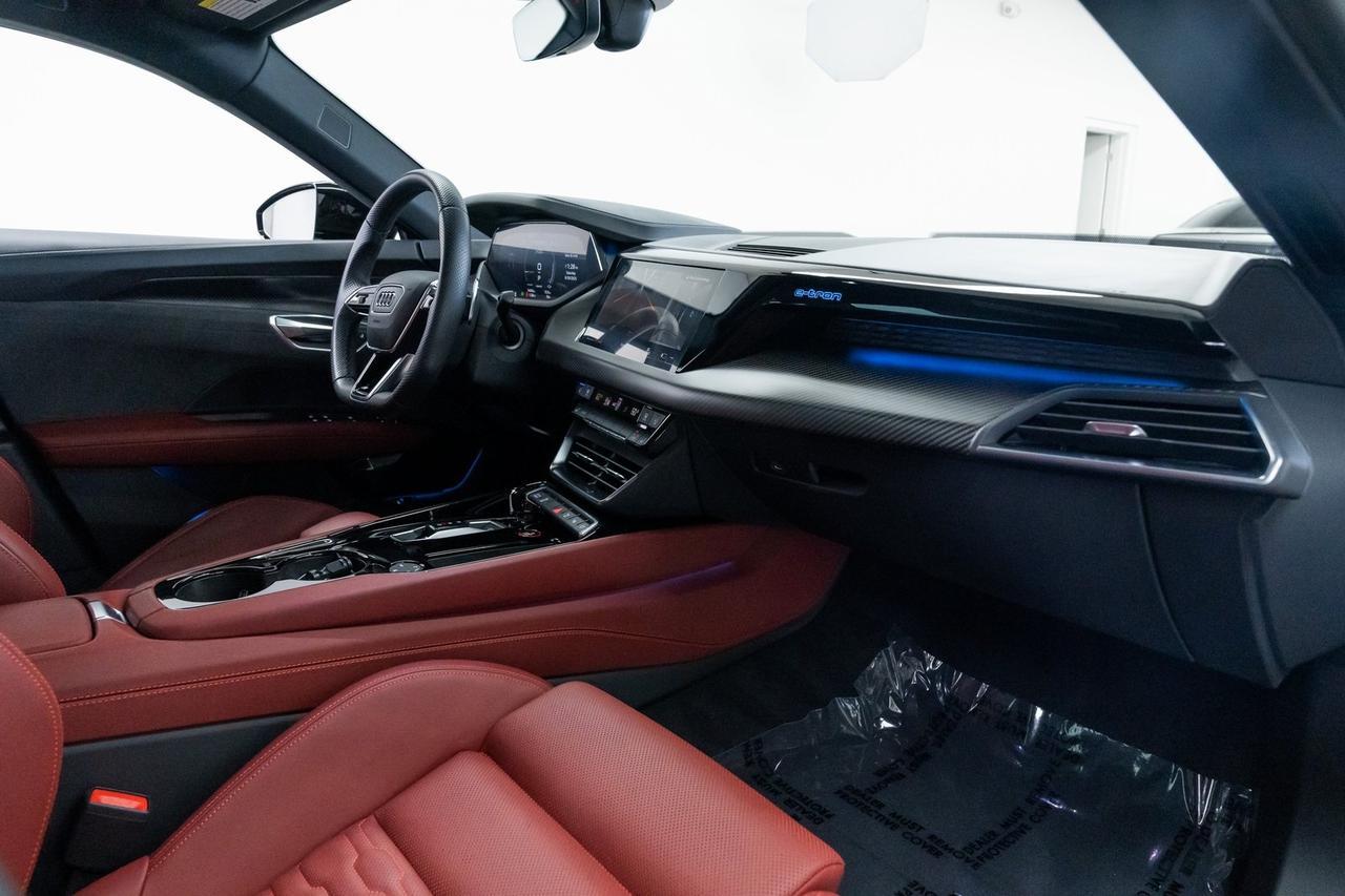 2022 Audi e-tron GT Prestige quattro 1 Owner Performance Package Heads-Up Displ Portland OR
