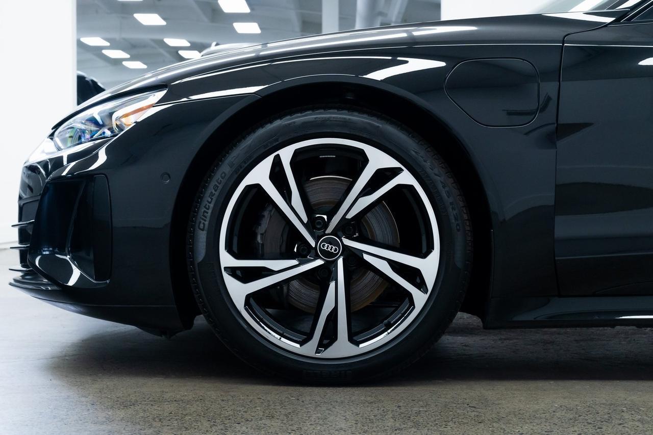 2022 Audi e-tron GT Prestige quattro 1 Owner Performance Package Heads-Up Displ Portland OR