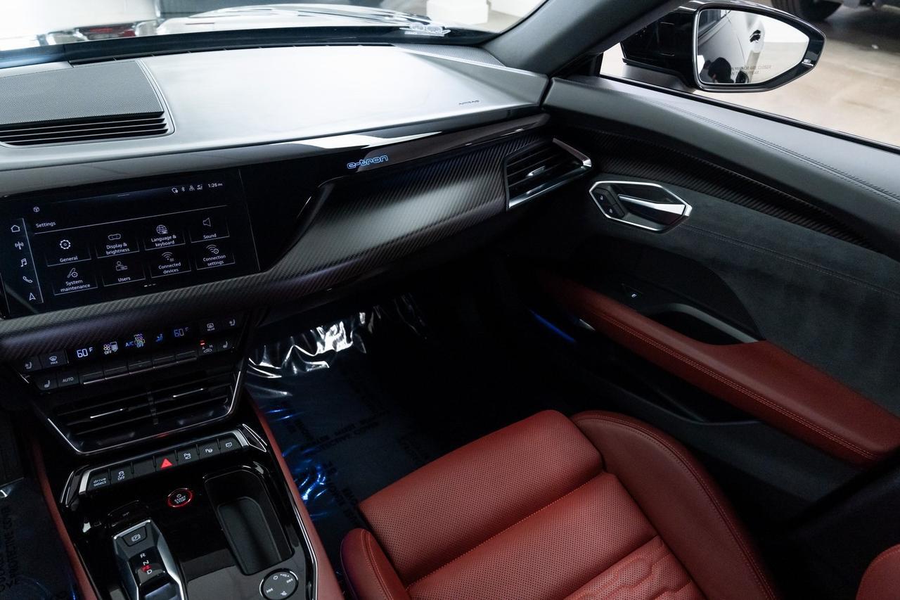 2022 Audi e-tron GT Prestige quattro 1 Owner Performance Package Heads-Up Displ Portland OR