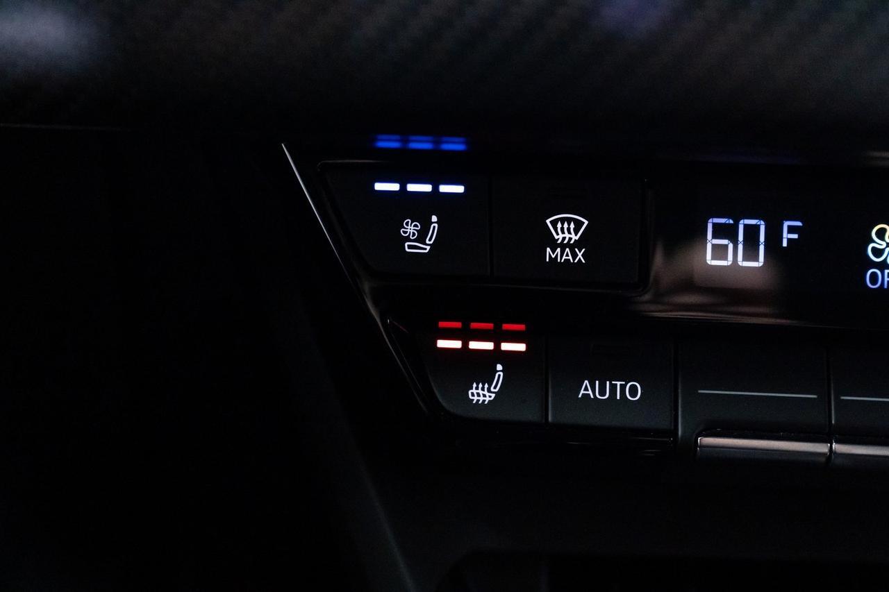 2022 Audi e-tron GT Prestige quattro 1 Owner Performance Package Heads-Up Displ Portland OR
