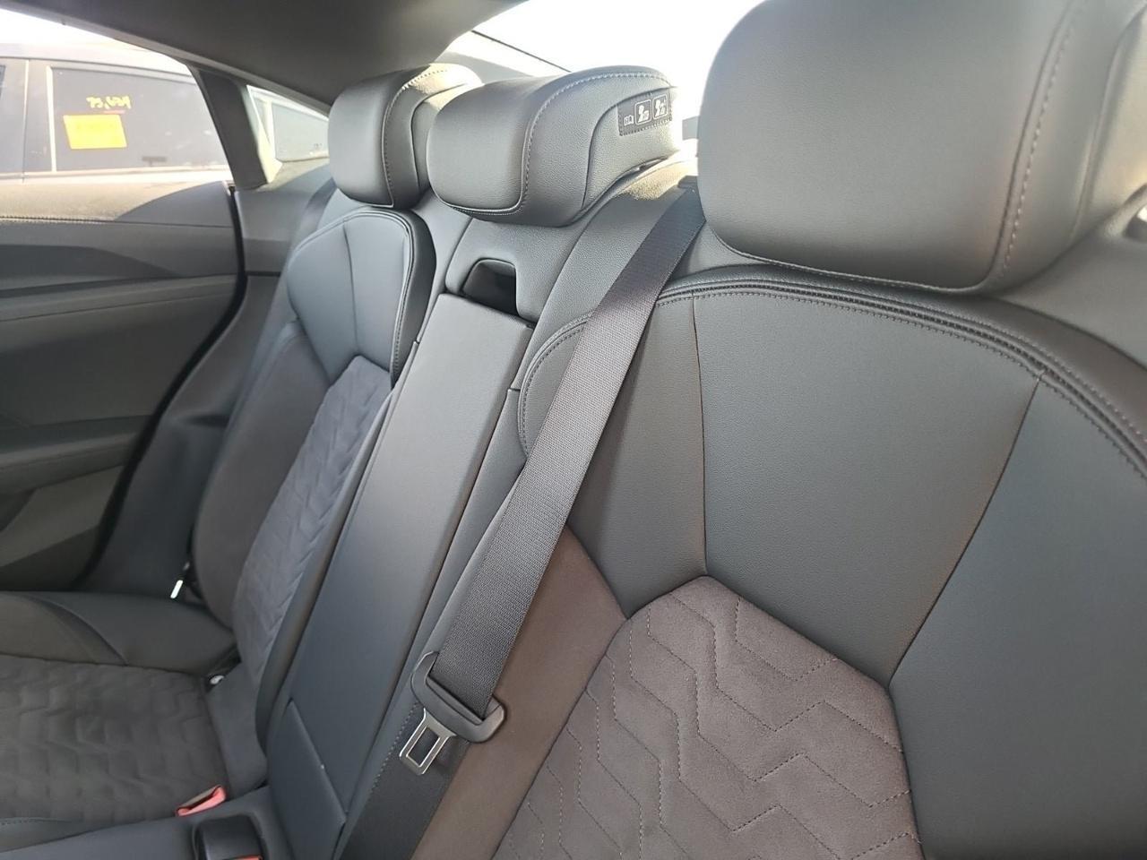 2022 Audi e-tron GT Prestige quattro Adaptive Cruise Head-Up Display Portland OR