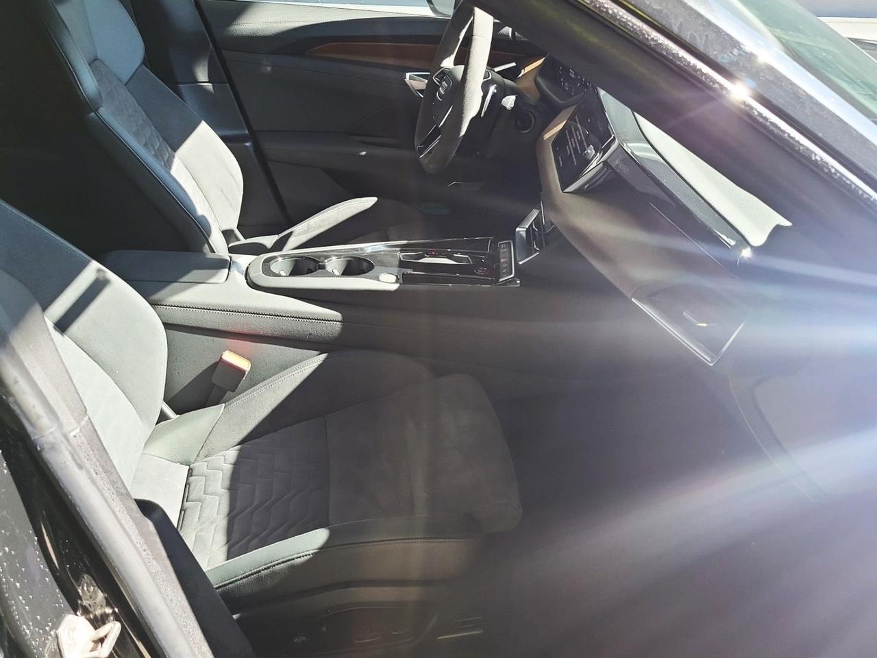 2022 Audi e-tron GT Prestige quattro Adaptive Cruise Head-Up Display Portland OR