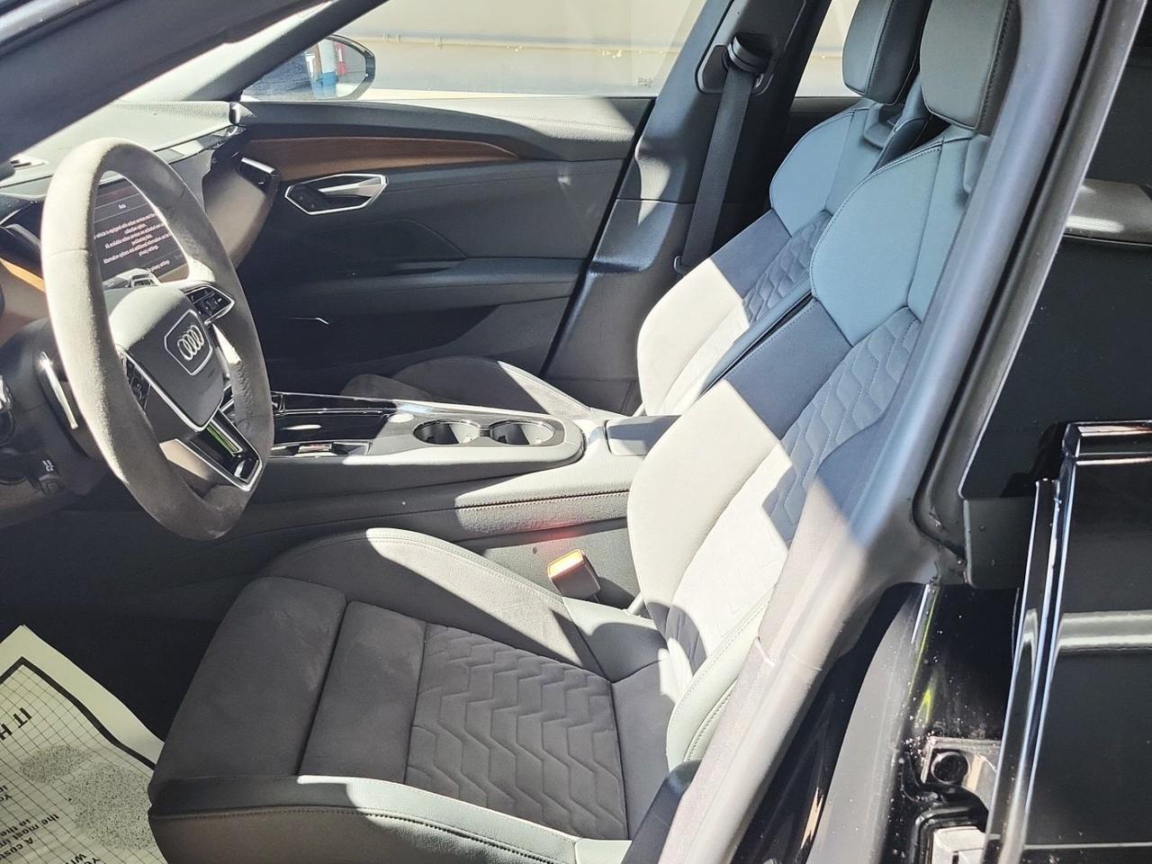 2022 Audi e-tron GT Prestige quattro Adaptive Cruise Head-Up Display Portland OR