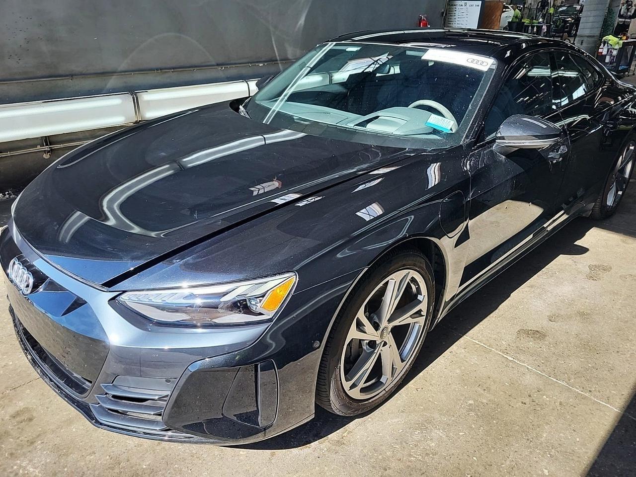 2022 Audi e-tron GT Prestige quattro Adaptive Cruise Head-Up Display Portland OR