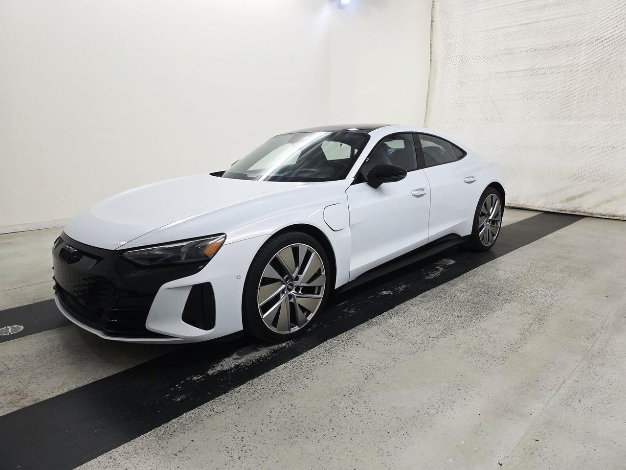 2022 Audi e-tron GT Prestige quattro Performance Package Bang &amp; Olufsen Sound Portland OR