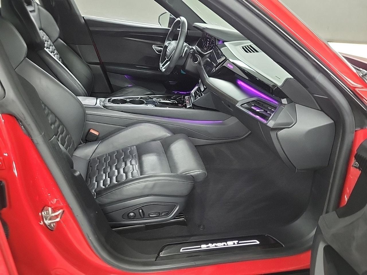 2022 Audi e-tron GT Prestige quattro Performance Package Full Leather Package Portland OR