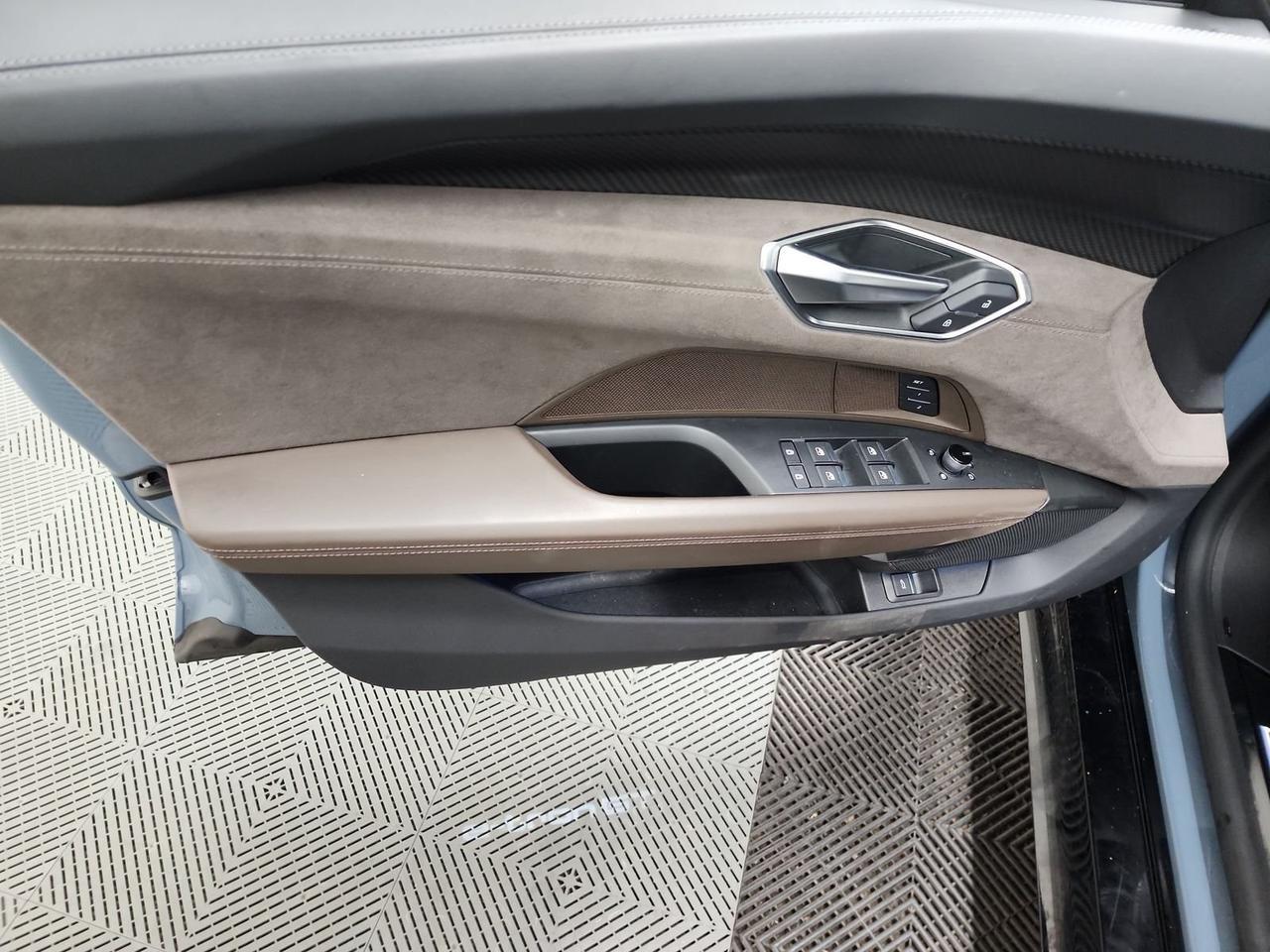 2022 Audi e-tron GT Prestige quattro Performance Package Head-Up Display Portland OR