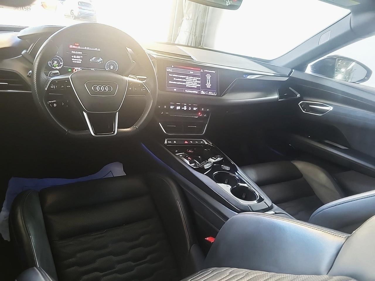 2022 Audi e-tron GT Prestige quattro Performance Package Massage Seats Portland OR