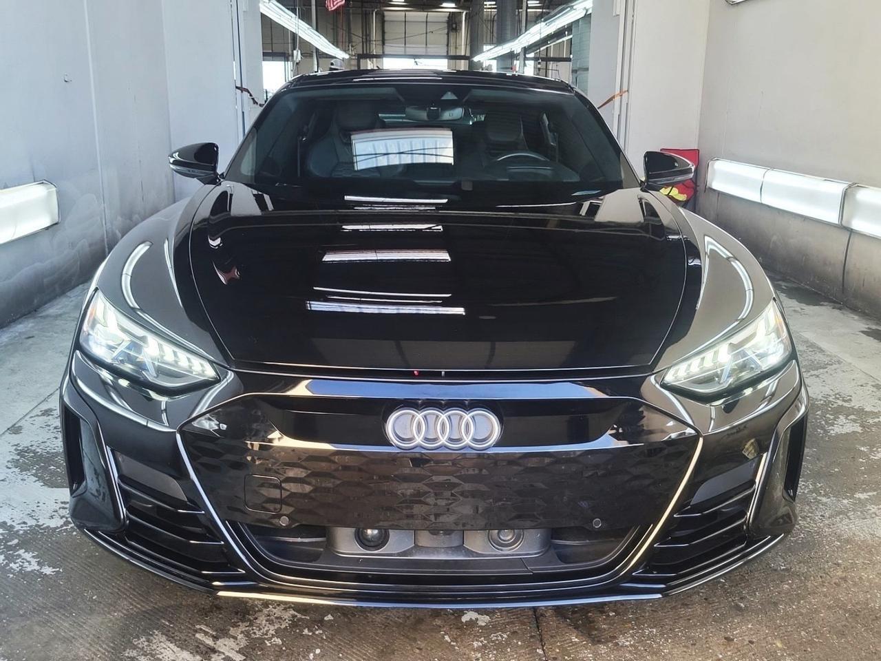 2022 Audi e-tron GT Prestige quattro Performance Package Massage Seats Portland OR