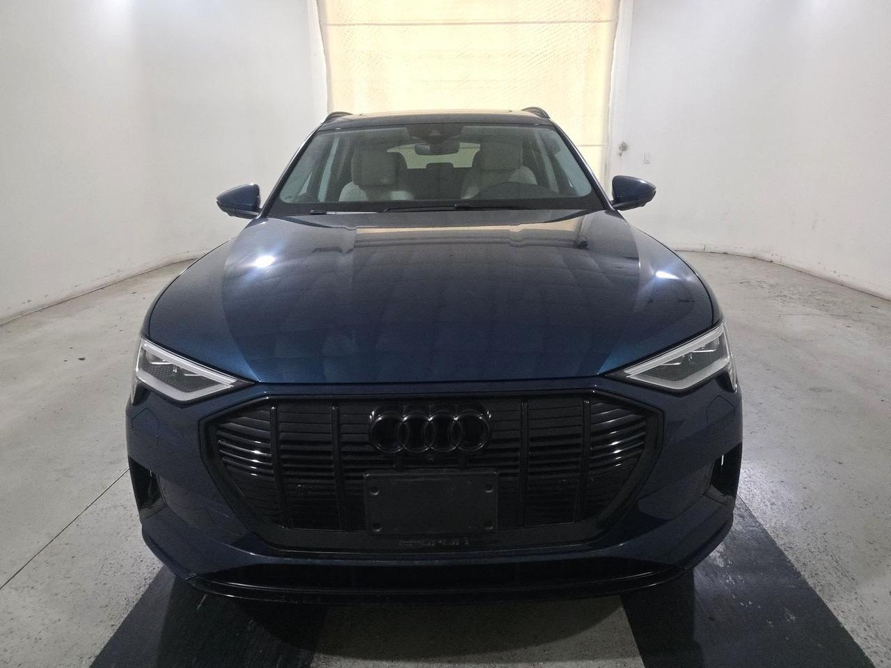 2022 Audi e-tron Premium Plus quattro Bang &amp; Olufsen Sound Adaptive Cruise Portland OR