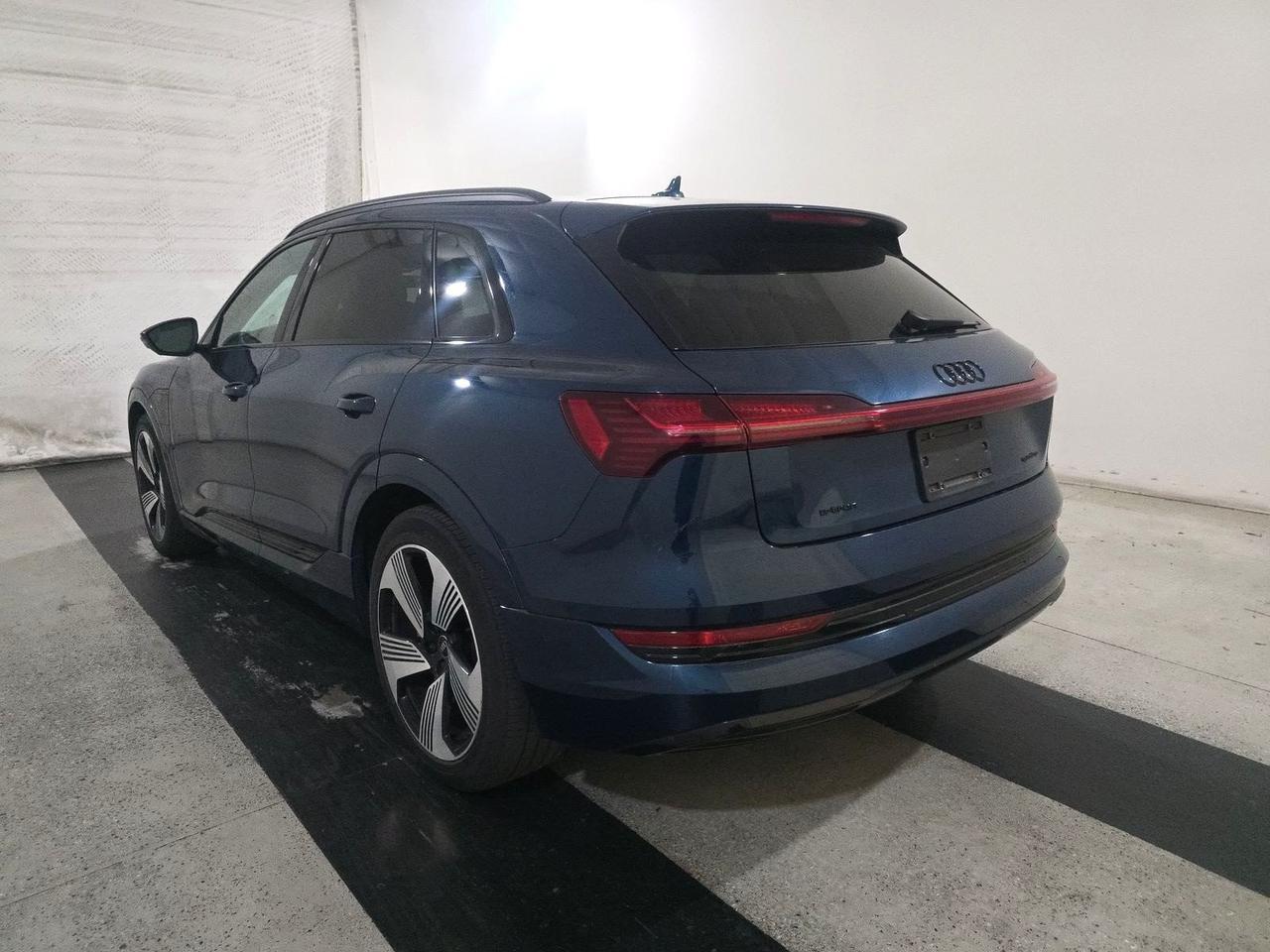 2022 Audi e-tron Premium Plus quattro Bang &amp; Olufsen Sound Adaptive Cruise Portland OR