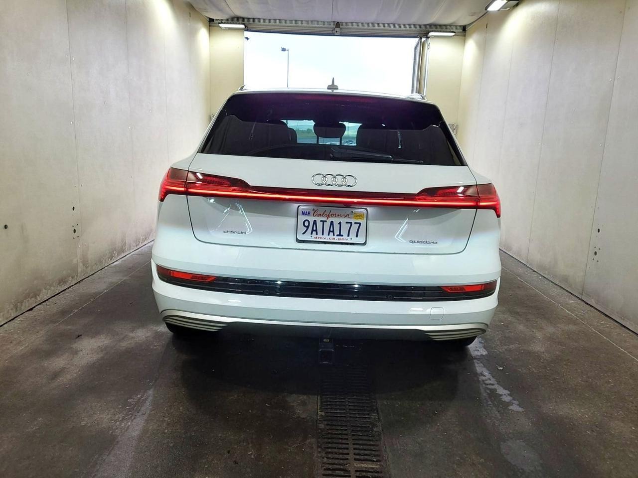 2022 Audi e-tron Premium Plus quattro Bang &amp; Olufsen Sound Adaptive Cruise Portland OR