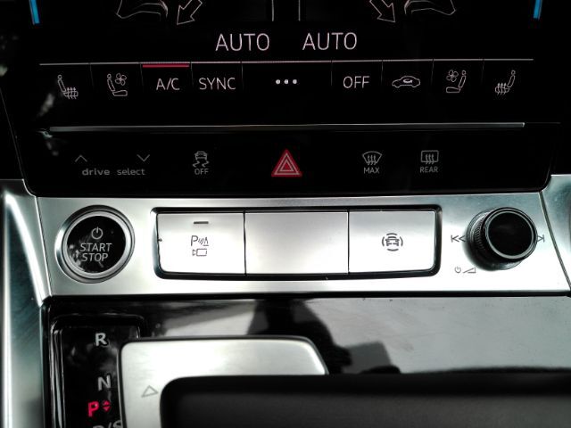 2022 Audi e-tron Premium Plus quattro Plano TX