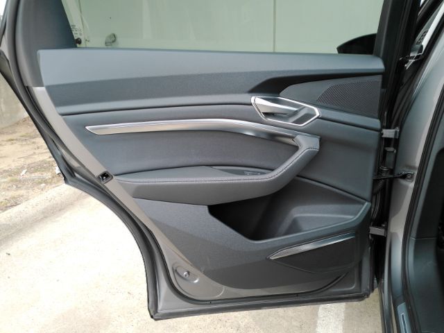 2022 Audi e-tron Premium Plus quattro Plano TX