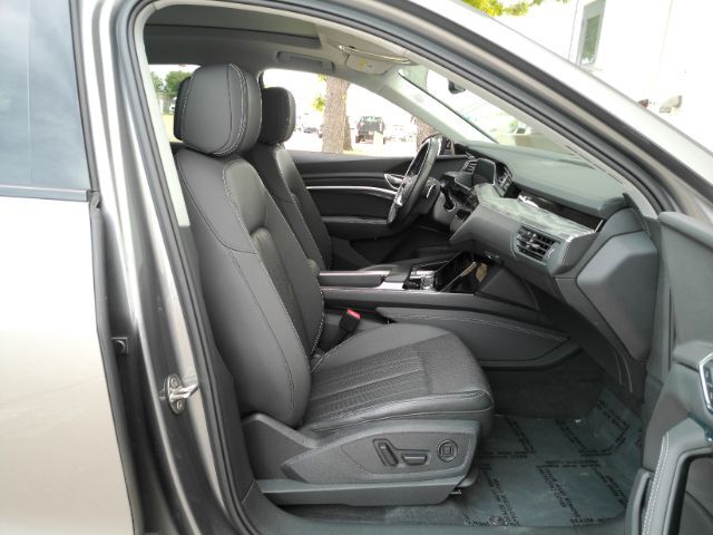 2022 Audi e-tron Premium Plus quattro Plano TX