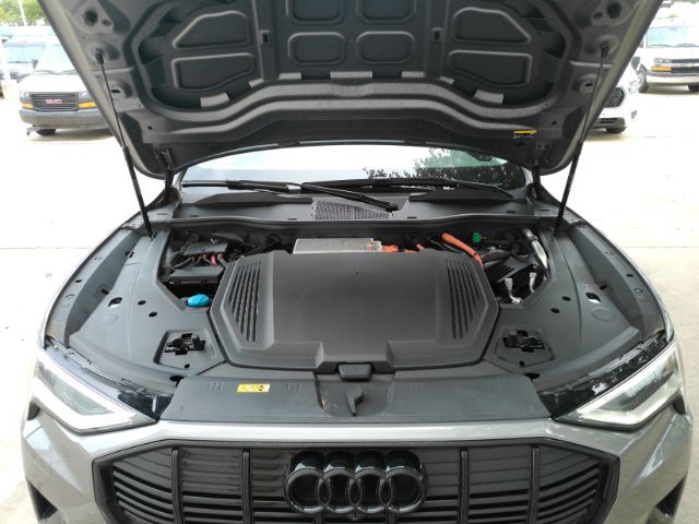 2022 Audi e-tron Premium Plus quattro Plano TX