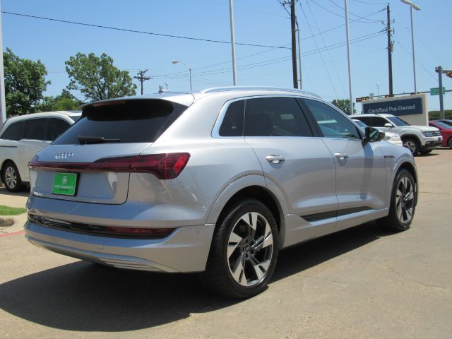 2022 Audi e-tron Premium Plus quattro Plano TX